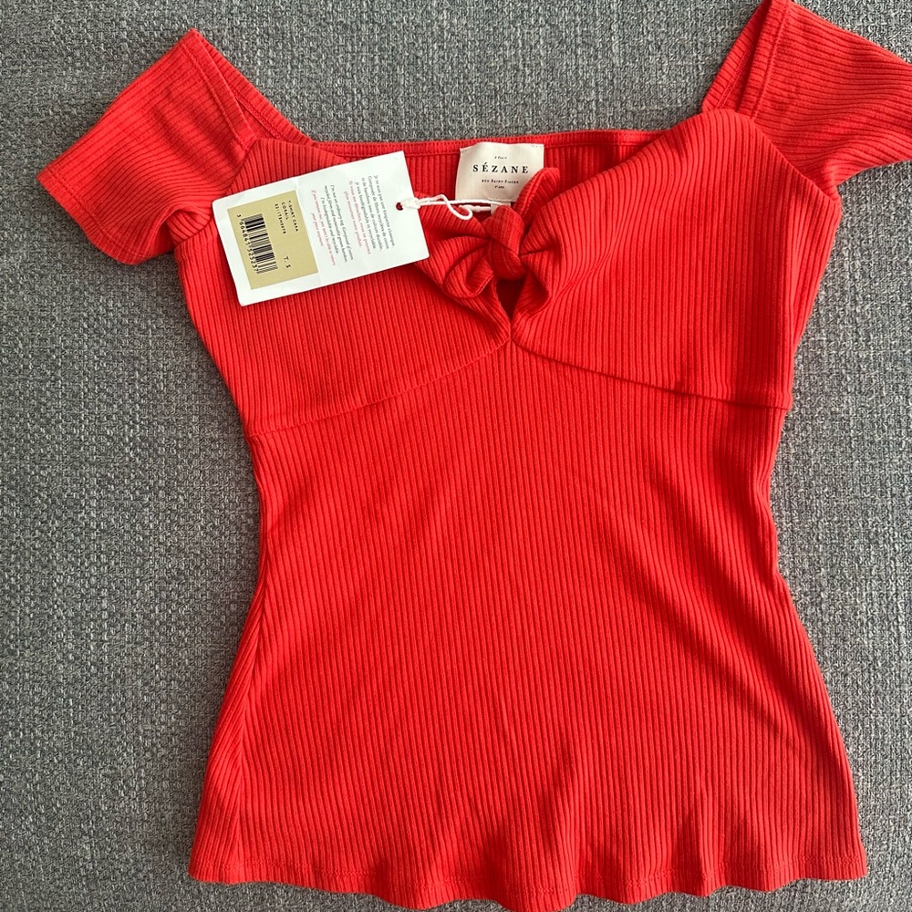 NWT Sezane Cara top in coral - Small